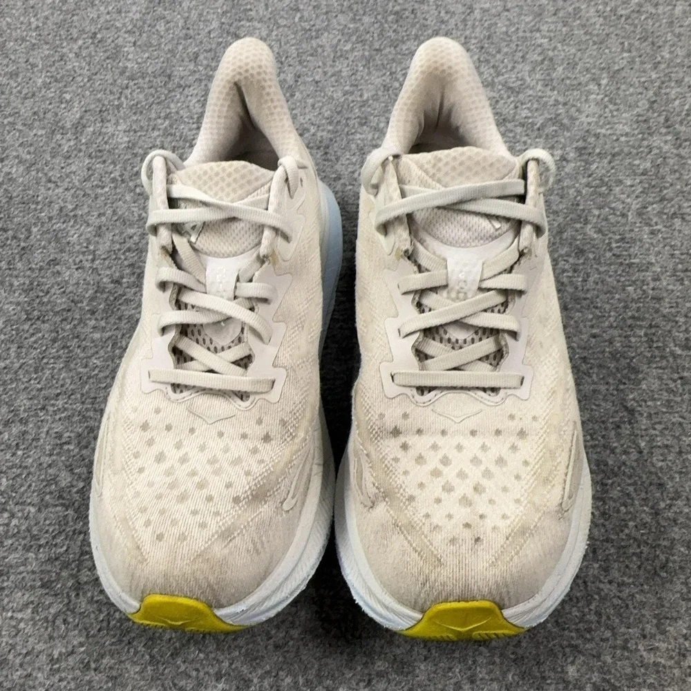 Hoka One One pre owned